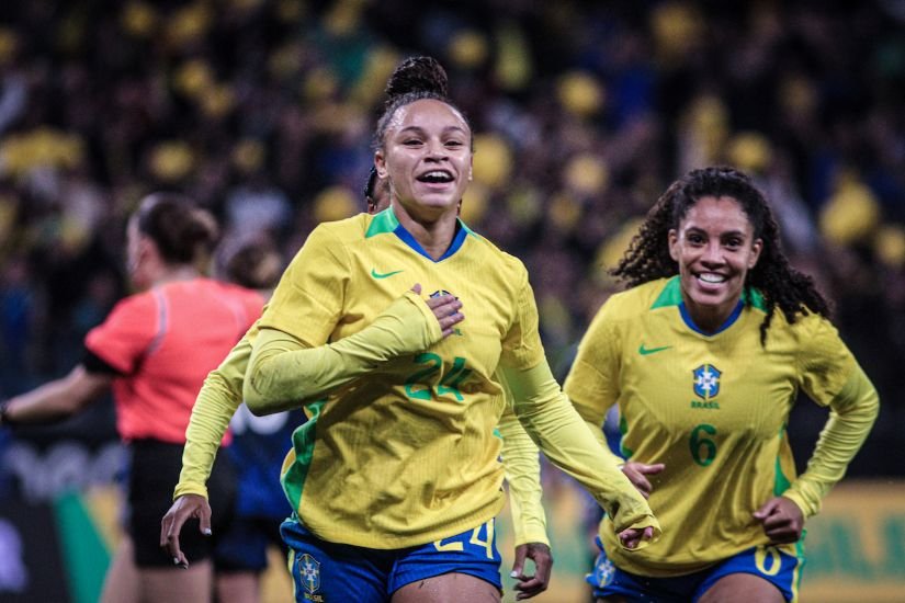 Brazil up four places to fourth in FIFA/Coca Cola Women's World Ranking