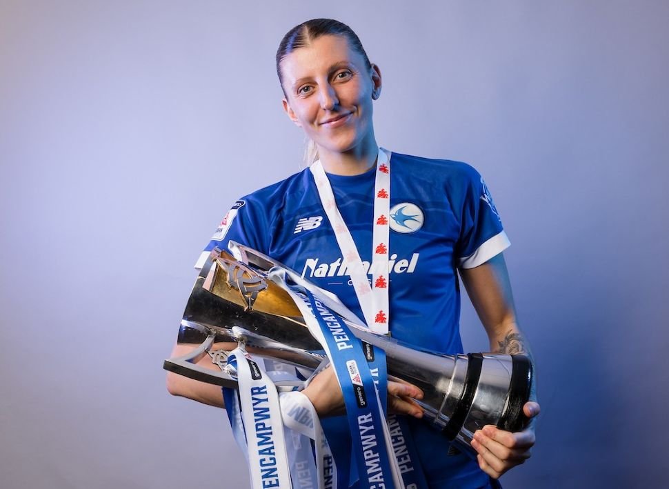 Genero Adran Premier Player of the Season, Cardiff City's Shannon Evans