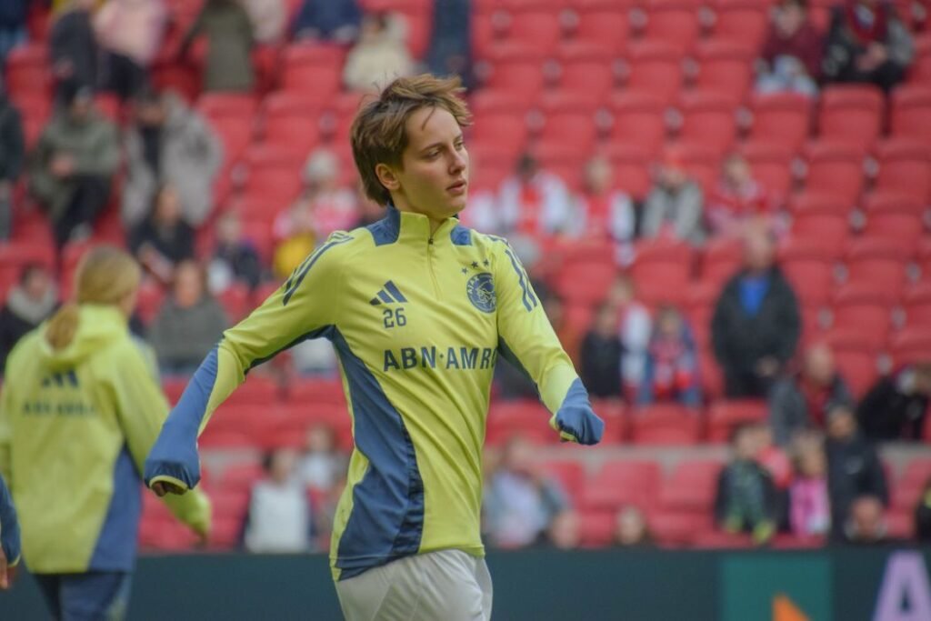 Isa Kardinaal joins London City Lionesses