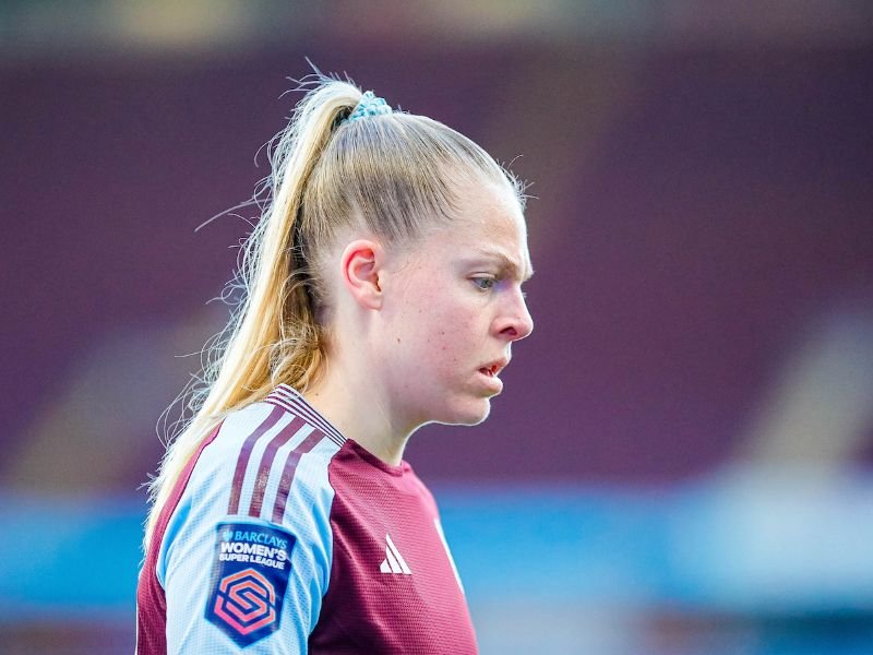 Aston Villa's newly re-signed Jill Baijings
