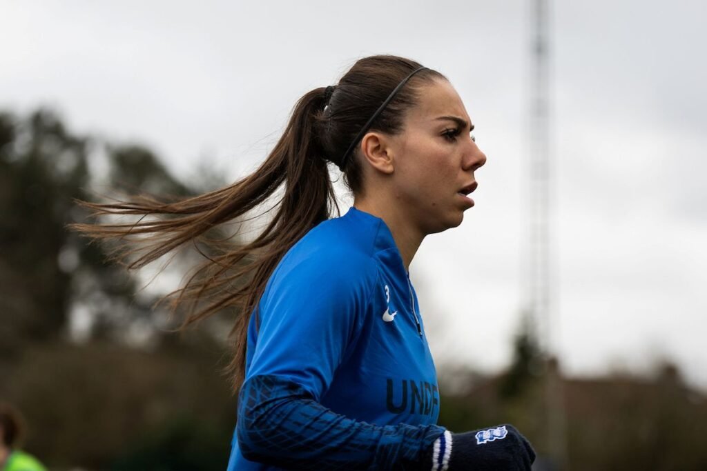 Charlton Athletic's new signing, Ellie Mason