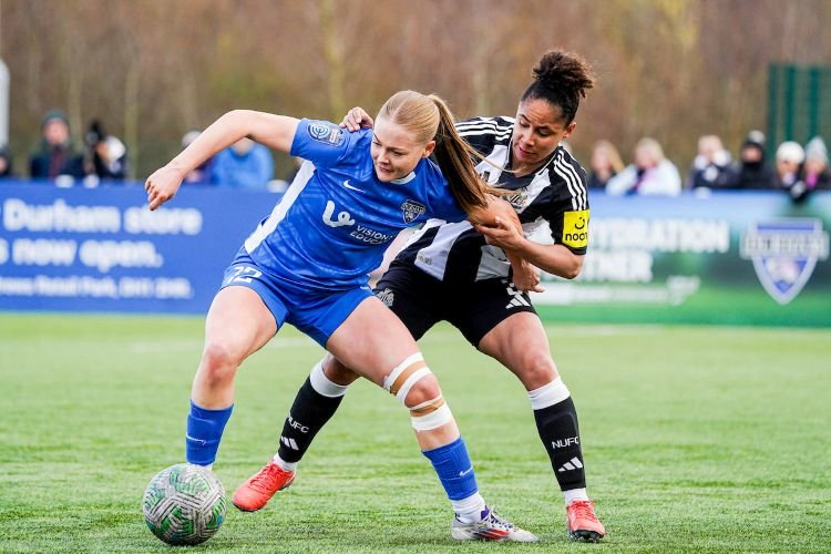 Barclays womens championship Durham v Newcastle UnitedMaiden Castle womensfootballmagazinecom Birmingham Citys new signing Lily Crosthwaite