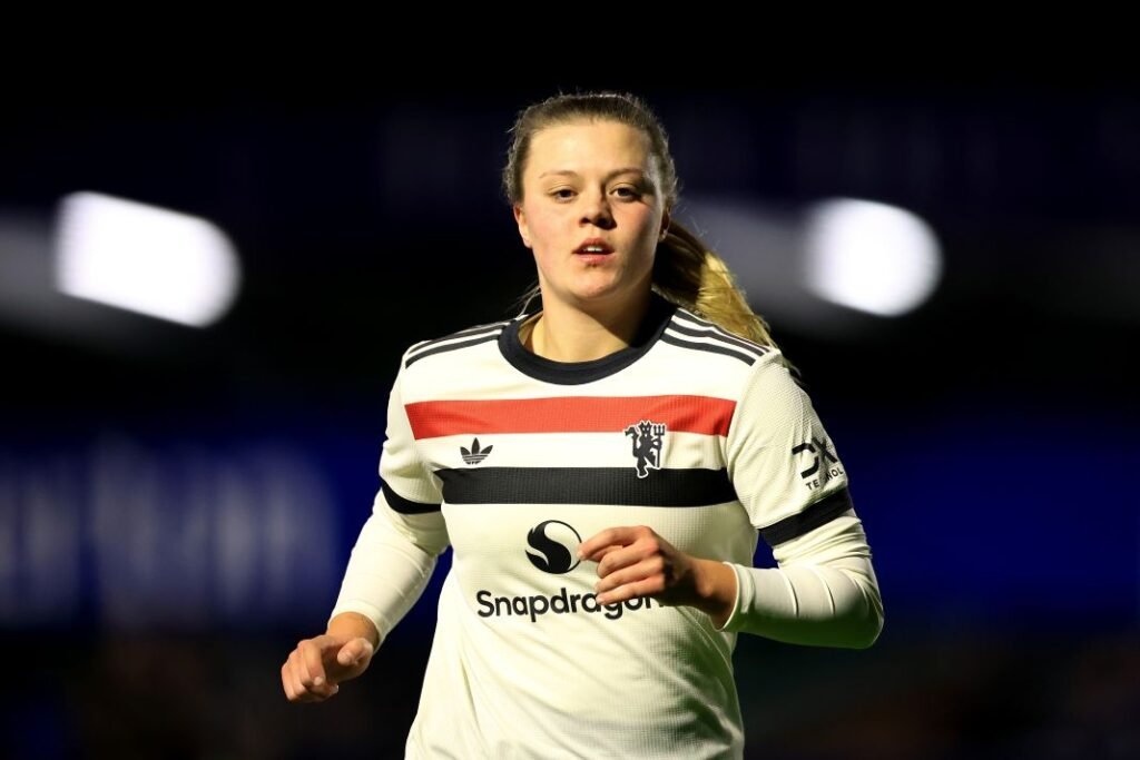 Southampton FC Women have signed England U-23 defender Jess Simpson