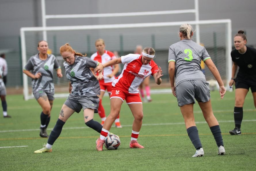 Kidderminster Harriers v Hednesford Town pre season friendly