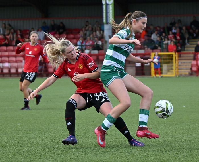 Shamrock Rovers U16s v Manchester United SuperCupNI womensfootballmagazinecom Shamrock Rovers U16s v Manchester United SuperCupNI