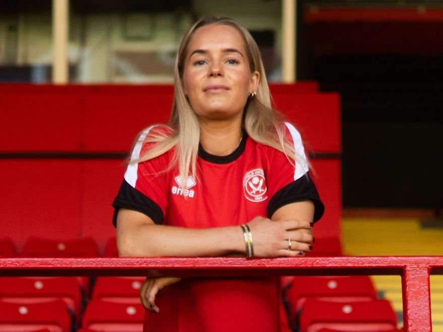 Sheffield United Women sign Connie Scofield