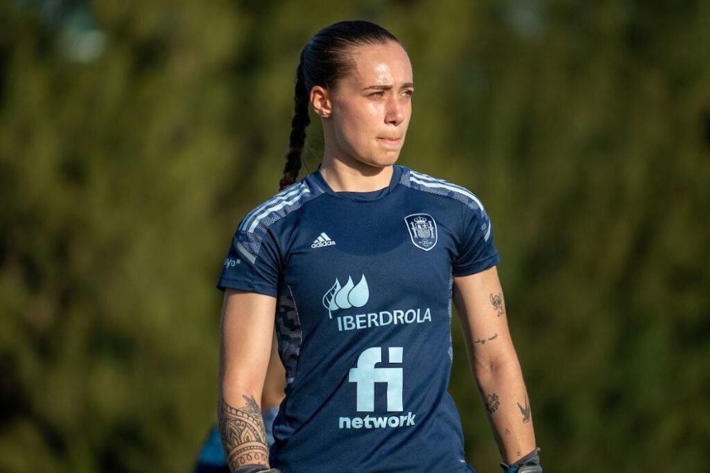 Training Session Spain Womens National Team Valentine Park womensfootballmagazinecom London City Lionesses new signing Elene Lete