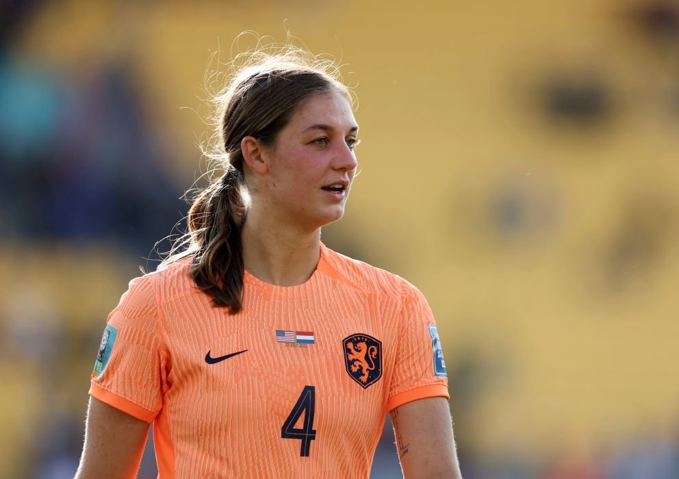 PSV Eindhovens new signing from Chelsea Aniek Nouwen