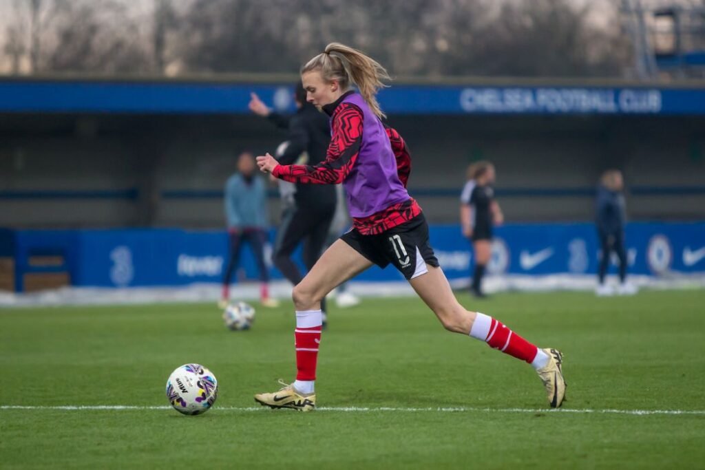 Southamptons new signing Ellie Brazil