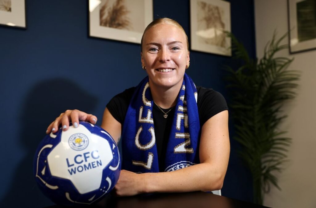 Jutta Rantala signs a new contract with LCFC Women
