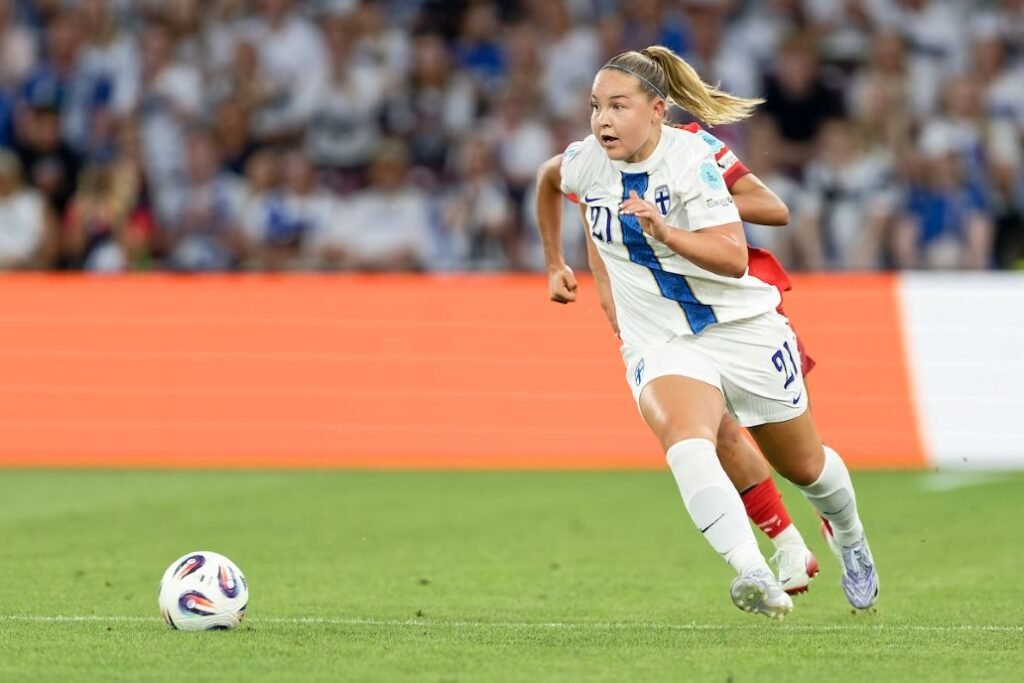 Newcastle United Women Sign Finnish Forward Oona Sevenius