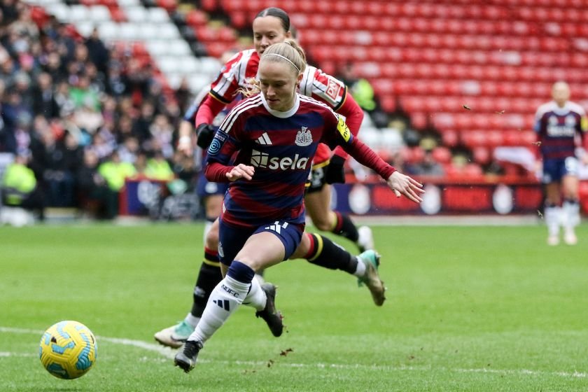 Wrexham AFC Women Strengthen Squad with Barker and Bartle