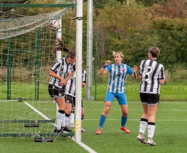 St Mirren Women FC v Glenrothes Strollers Ladies at Mossedge Football Pitch in Linwood, Scotland on 31 August 2025