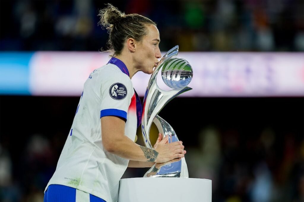 Lucy Bronze among nominations for the Women's Ballon d'Or,