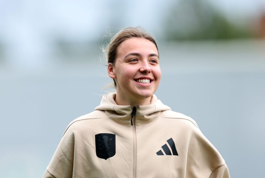 Nottingham Forest's new loan signing, Sophia Poor