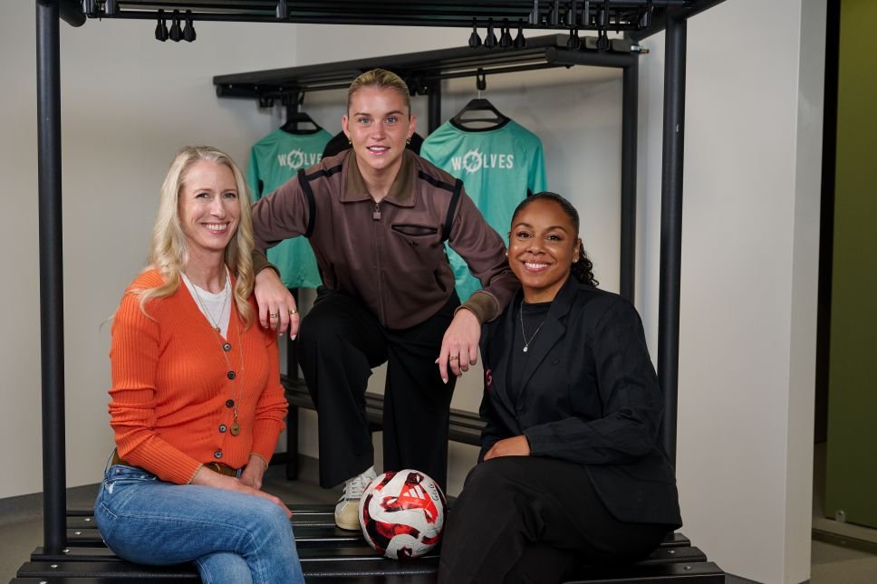 Dana Alessia Fran womensfootballmagazinecom