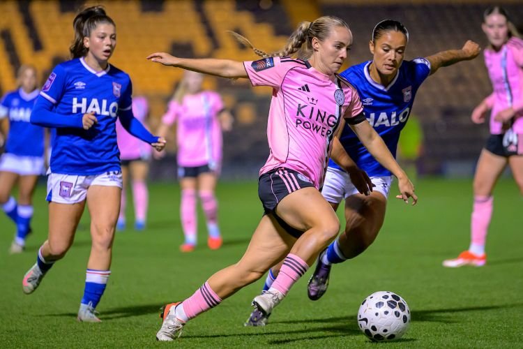 SPP1099958 womensfootballmagazinecom London City and Leicester City Women Fightback in League Cup