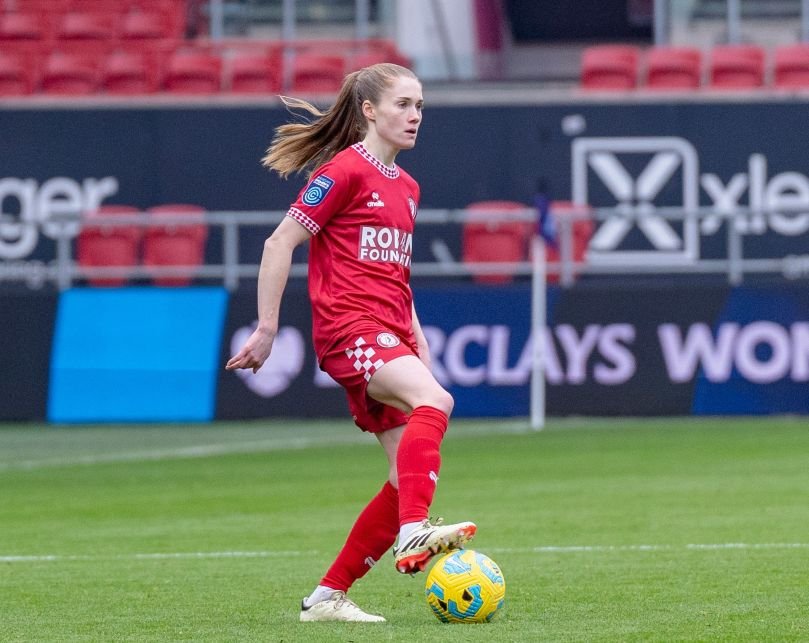 SPP838711 womensfootballmagazinecom Nottingham Forest Women Win After Sophie Ingle Sent Off