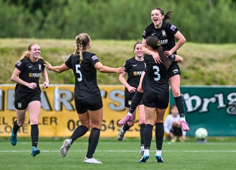 SPP1040526 womensfootballmagazinecom Athlone Town Secure Womens Premier Division Title After Cork Win