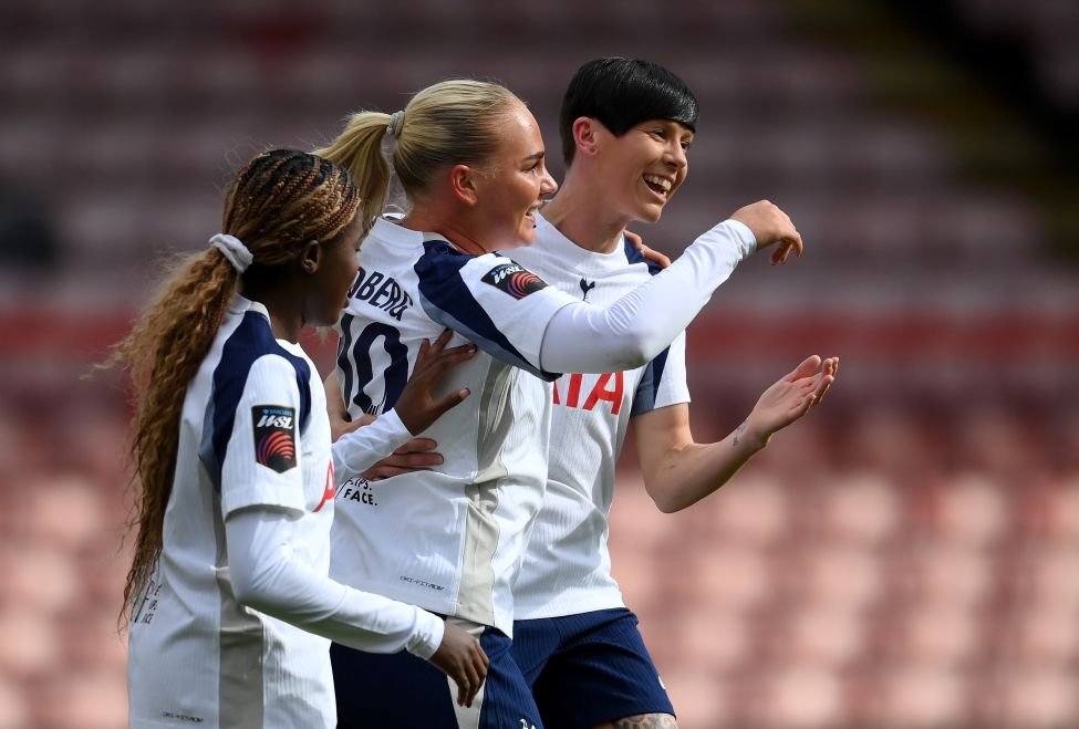 Spurs Women Go Third Aston Villa Women Claim First Win