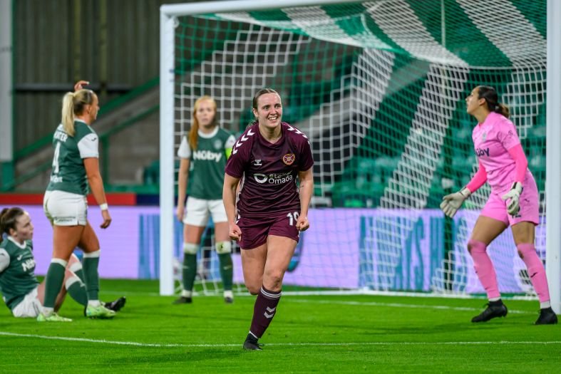 Hearts Women Go Second in the SWPL With Victory at Hibernian
