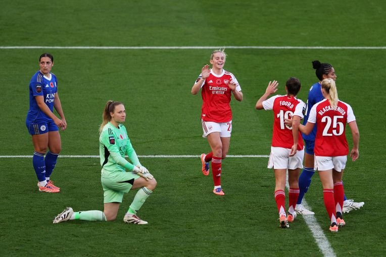 Leicester City v Arsenal - Barclays Women's Super League
LEICESTER, ENGLAND - NOVEMBER 02: 
