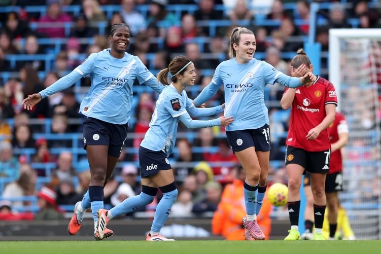 Man City Women Defeat Man Utd with Three First-Half Goals