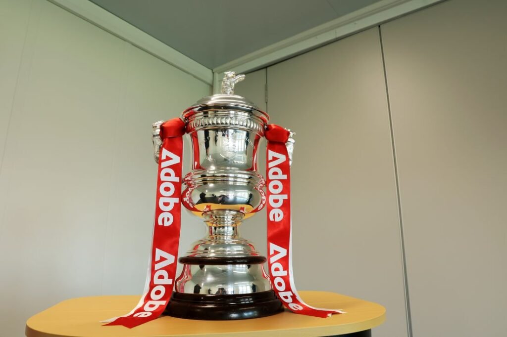 oxfordunitedvlutontownadobewomensfacup2ndround womensfootballmagazinecom Adobe Womens FA Cup Massive Challenges for Portchester and Royston