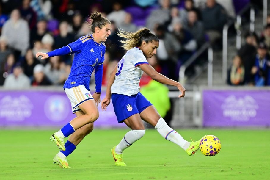 unitedstatesvitalyinternationalfriendly womensfootballmagazinecom Catarina Macario Double Helps USA Women Beat Italy 3 0