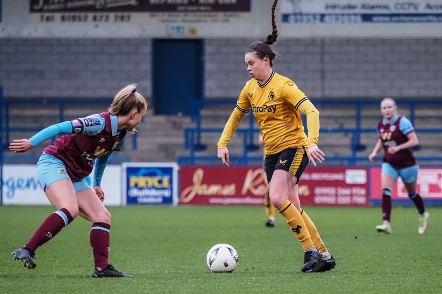 Burnley Women Start New Year With Title Six Pointer