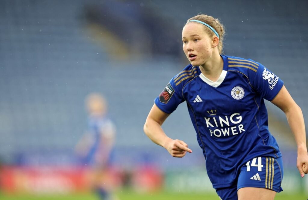 Hlín Eiríksdóttir joins ACF Fiorentina on loan womensfootballmagazinecom Leicester City Women forward Hlín Eiríksdóttir Loaned Out to Fiorentina