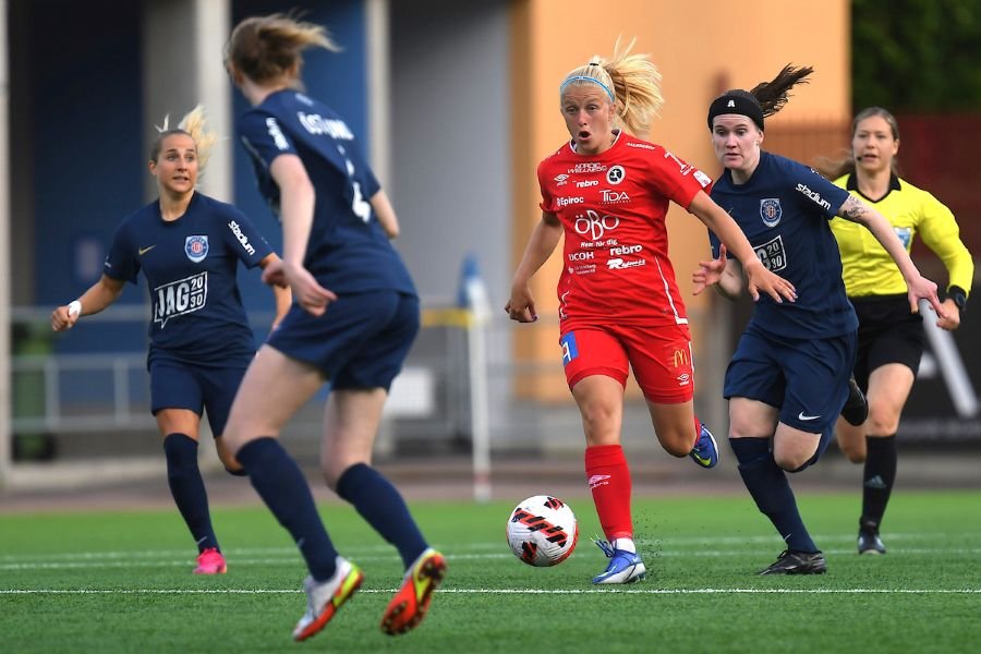 Charlton Women Complete Deal for Katie Lockwood from Glasgow City