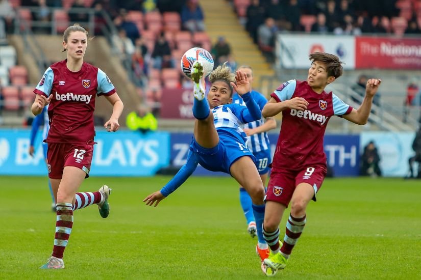 SPP533262 womensfootballmagazinecom Jorelyn Carabalí Makes Move from Brighton Women to New NWSL Club Boston Legacy