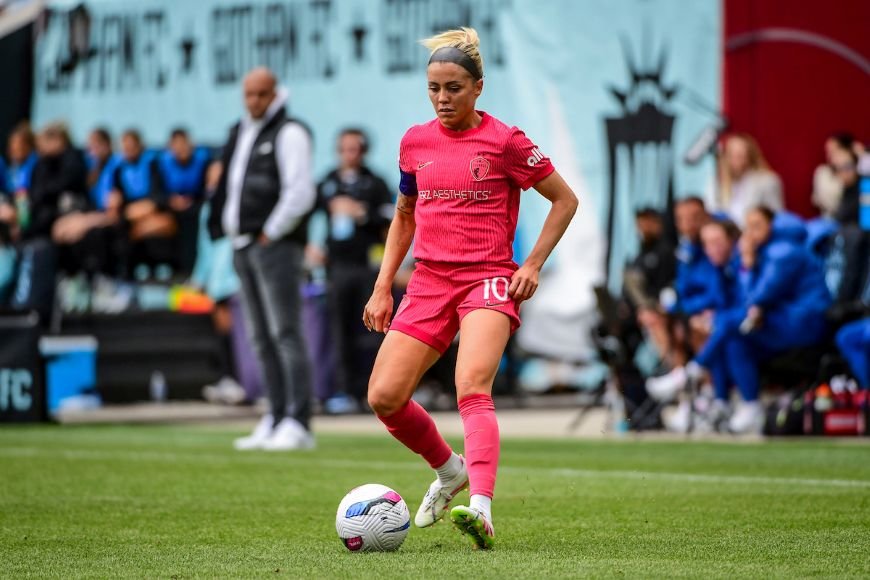 Liverpool Women Splash Out a Club Record Fee for Denise O'Sullivan