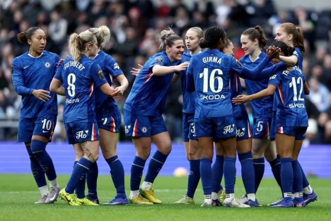 Chelsea Women Return to Winning Ways at Tottenham