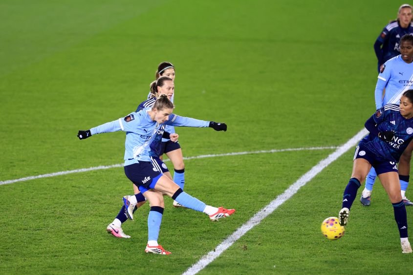 Man City Women Fire Six Past Foxes