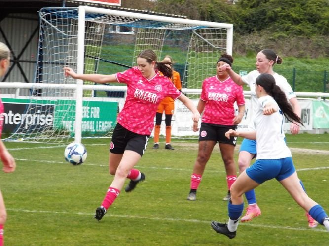 Enfield Town LFC v St Albans City 