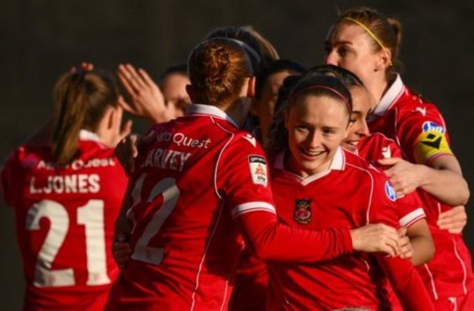 Wrexham Women win the Adran Premier for First Time