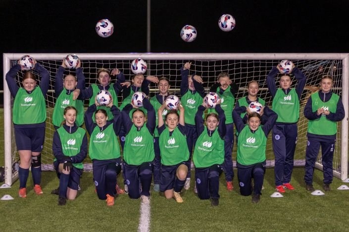 Musselburgh Windsor Girls Receive their Prize Giveaway 