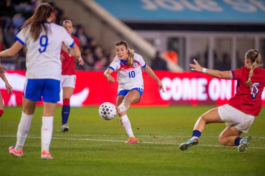 Erica Meg Parkinson Named in the England Women Senior Squad for the First Time