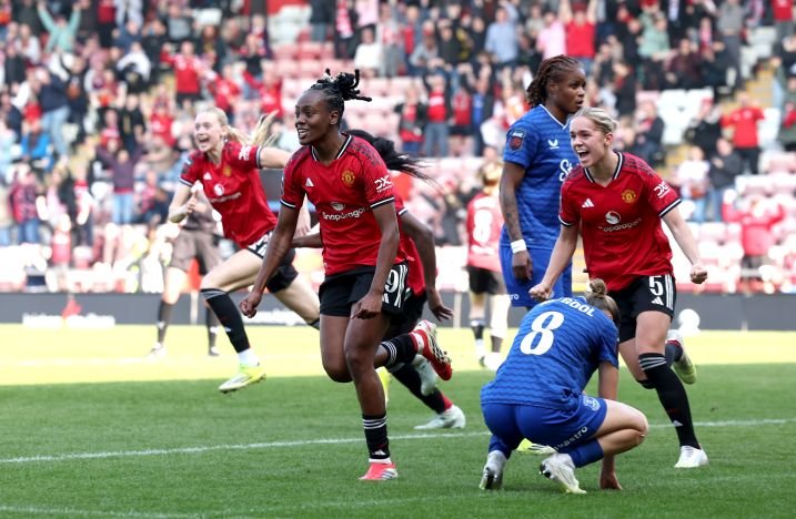 Man Utd Women Go Back Above Chelsea with Stoppage Time Winner