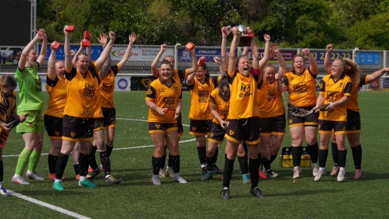 Minster picked up the Kent Divisional Trophy 