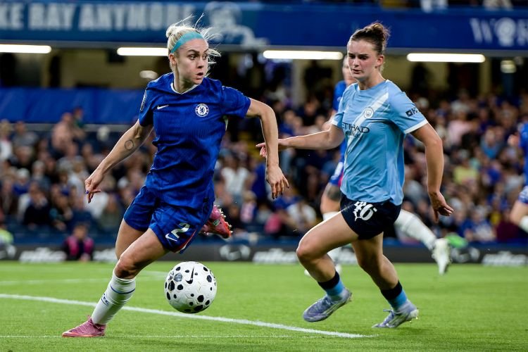 Adobe Womens FA Cup Holders Clash With New WSL Champions