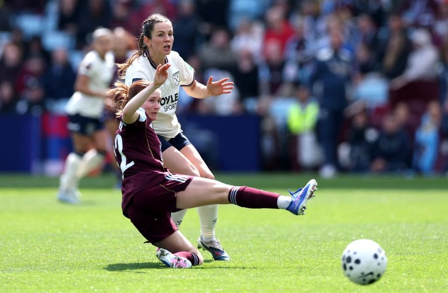 West Ham Women Hit Aston Villa With Late Double