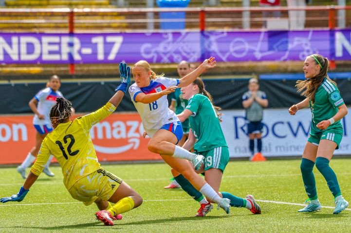 England Make Winning Start at the UEFA Womens Under 17 Championship
