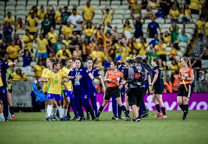 Brazils Loss to the USA Womens Team Resulted in a Total of Eight Dismissals