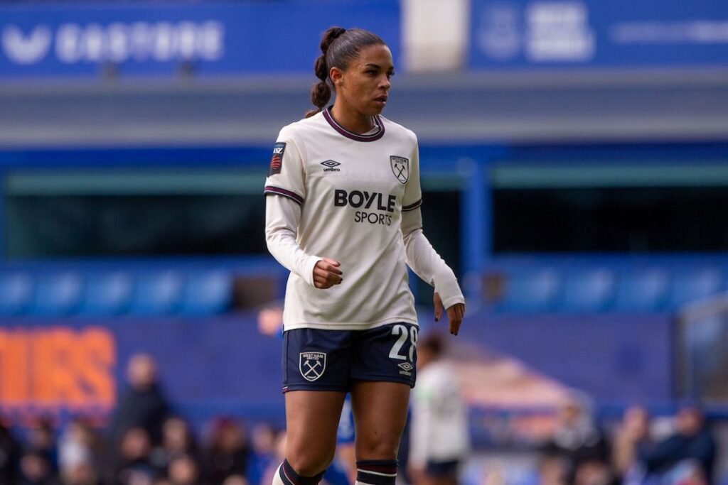 SPP1211706 womensfootballmagazinecom West Ham Women Welcome Back Estelle Cascarino After Successful Loan