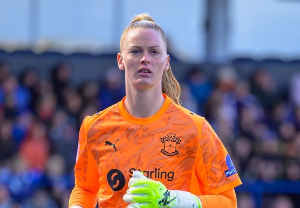 Sunderland Women Make'exciting addition' in Fran Stenson