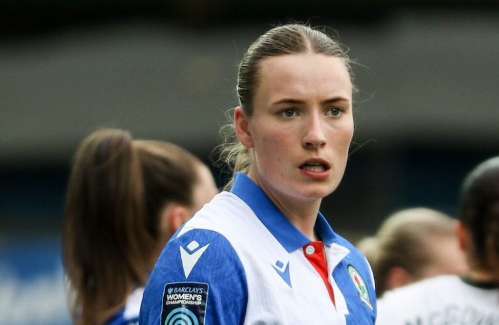 Southampton FC Women Secure the Permanent Signing of Niamh Murphy