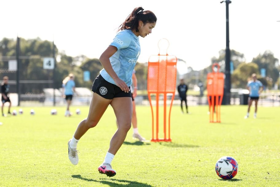 Bristol City Women Make Defensive Addition in Alexia Apostolakis